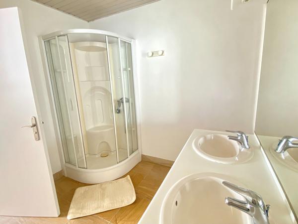 Maison en colocation Brest 10 pièce(s) 287.84 m2