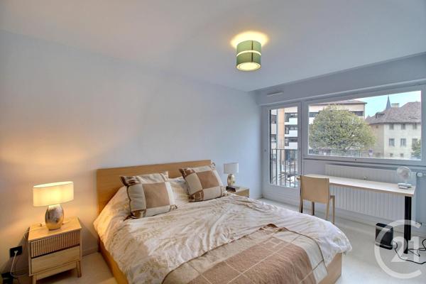 Appartement F4 à vendre  4 pièces - 82,94 m2 THONON LES BAINS - 74