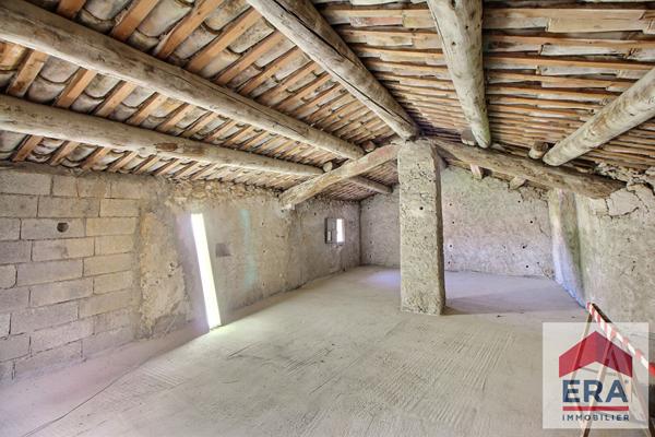 Maison Camaret Sur Aigues 11 pièce(s) 467 m2