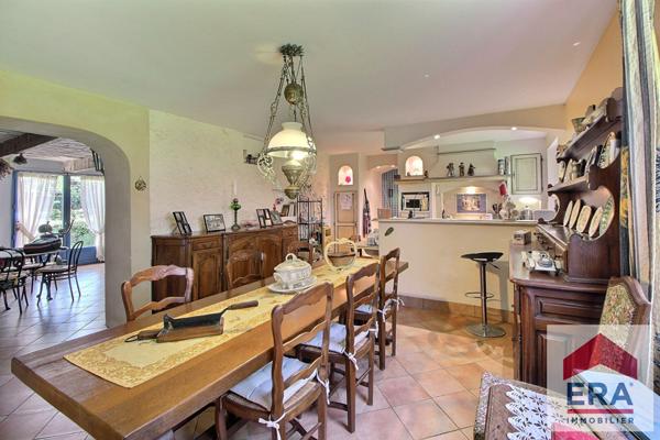 Maison Camaret Sur Aigues 11 pièce(s) 467 m2