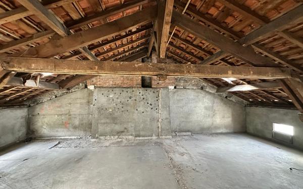 Appartement à vendre    5 pièces • 118,50 m2 Bordeaux