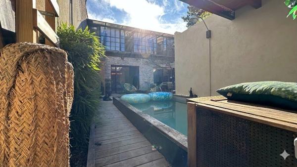 LOFT AVEC PISCINE À LA ROCHELLE