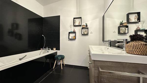 LOFT AVEC PISCINE À LA ROCHELLE