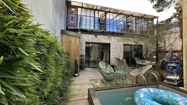LOFT AVEC PISCINE À LA ROCHELLE