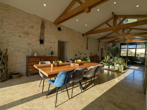 Ancienne grange refaite à neuf à 10mn de Cahors