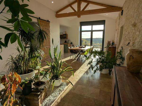 Ancienne grange refaite à neuf à 10mn de Cahors