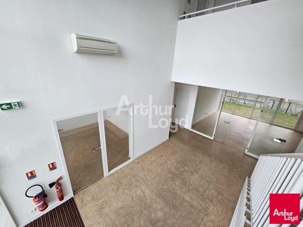 ANGERS OUEST BATIMENT INDEPENDANT DE 330 M² A VENDRE