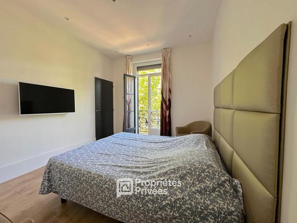 Appartement de standing 4 pièces 85 m2 avec balcons, cave et grenier
