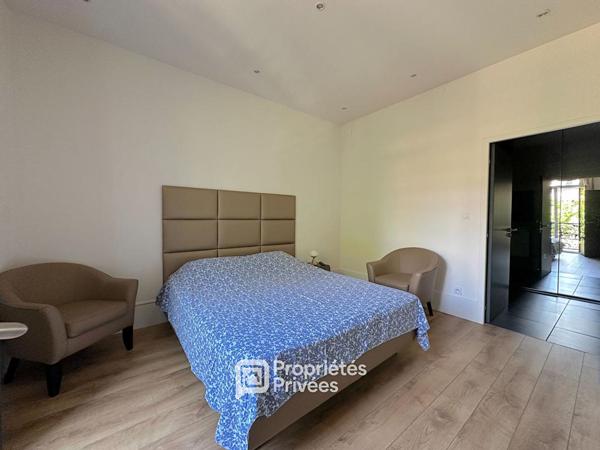 Appartement de standing 4 pièces 85 m2 avec balcons, cave et grenier