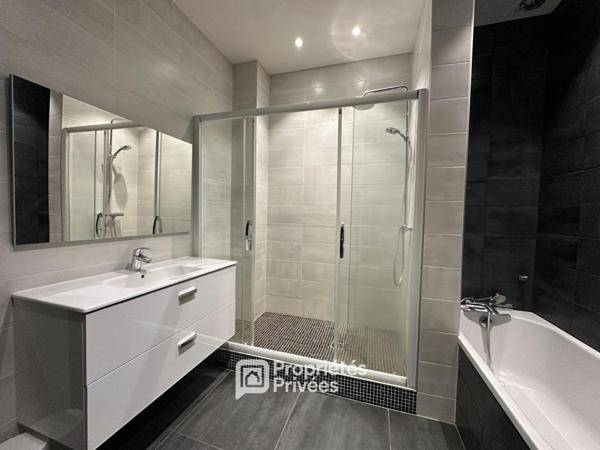 Appartement de standing 4 pièces 85 m2 avec balcons, cave et grenier