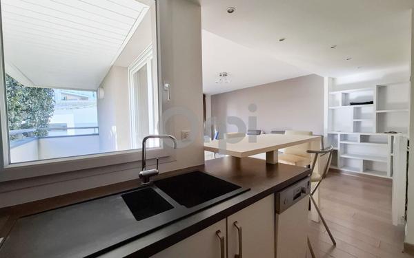 Appartement à vendre    3 pièces • 65,25 m2 La Rochelle