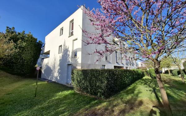 Appartement à vendre    3 pièces • 65,25 m2 La Rochelle