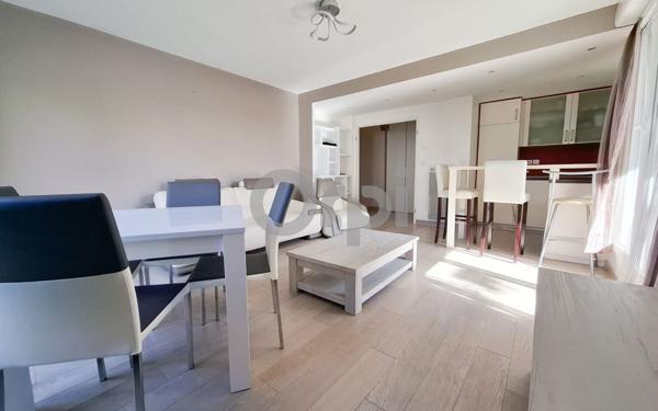 Appartement à vendre    3 pièces • 65,25 m2 La Rochelle