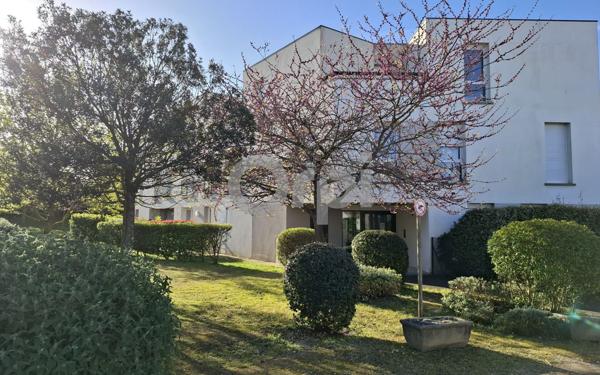 Appartement à vendre    3 pièces • 65,25 m2 La Rochelle