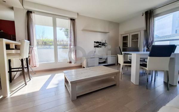 Appartement à vendre    3 pièces • 65,25 m2 La Rochelle