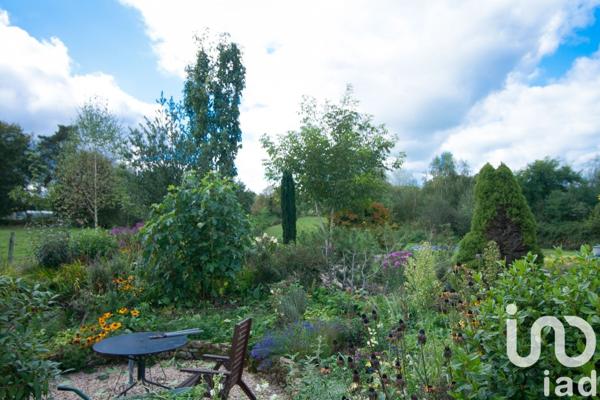 Châlet 5 pièces de 111 m² à Linards (87130)