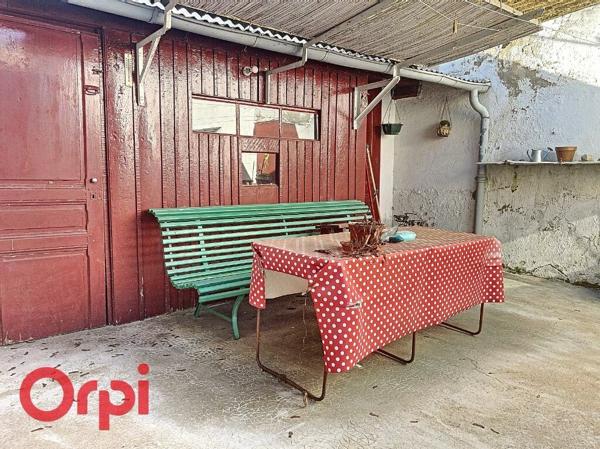 Maison à vendre    4 pièces •  Montluçon