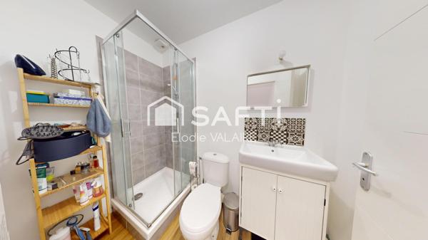 Appartement T2 43m² en Duplex Dernier étage avec grande Terrasse et un garage