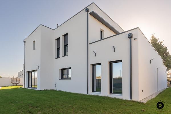 Maison à vendre / Brain Sur L'Authion, 4 chambres, garage et piscine !