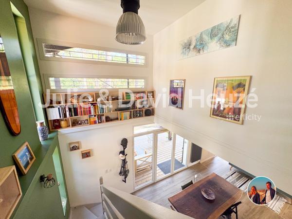 Maison
         4 pièces
        - 91 m² Bien prestige 499 000 € *