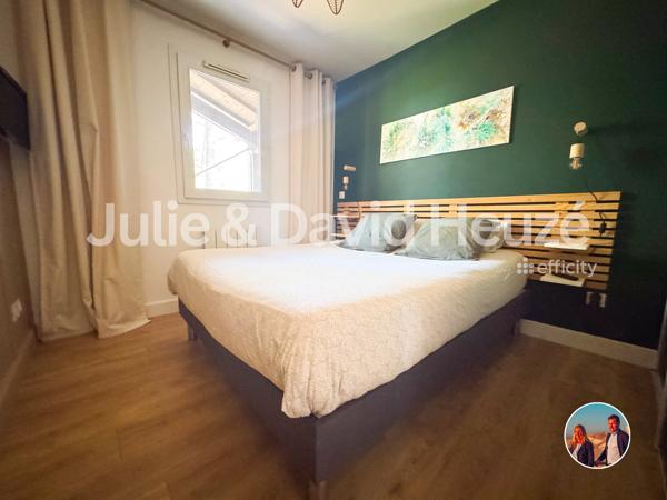 Maison
         4 pièces
        - 91 m² Bien prestige 499 000 € *