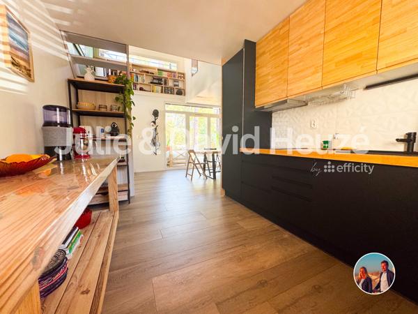 Maison
         4 pièces
        - 91 m² Bien prestige 499 000 € *