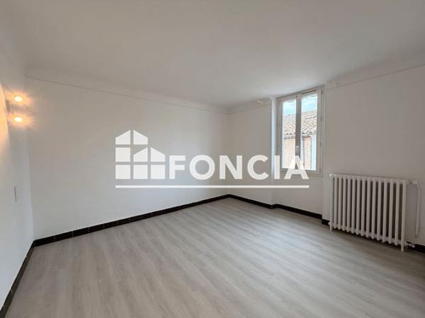 Location Maison 4 pièces 119.8 m² - 10 RUE JEAN JACQUES ROUSSEAU Cadenet 84160