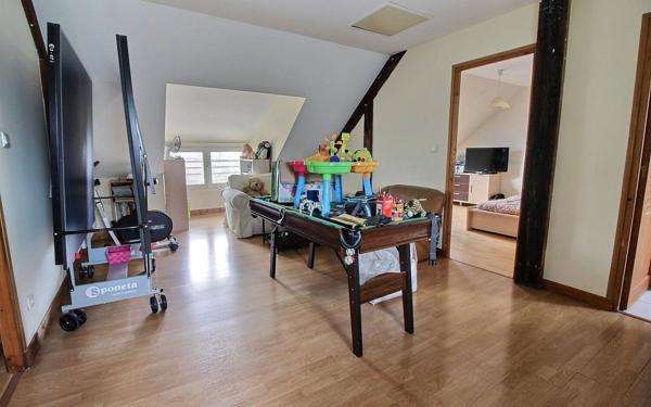 Maison à vendre    6 pièces •  Saint-Vallier