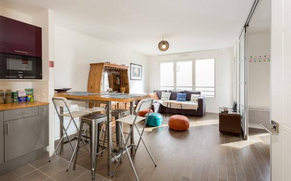 Location d'un appartement F2 à VANVES