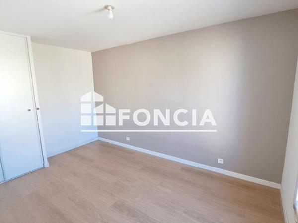 Location Appartement 2 pièces 40.25 m² - 9 RUE GABRIEL VILAIN Les Mureaux 78130