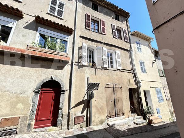 APPARTEMENT  À COGOLIN