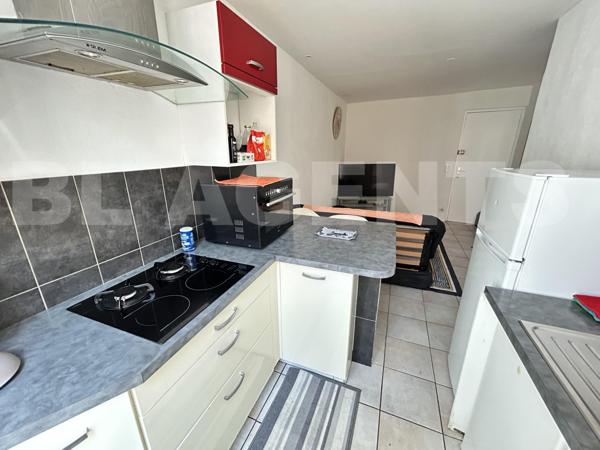 APPARTEMENT  À COGOLIN