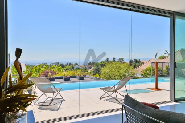 Villa contemporaine 4 chambres avec vue exceptionnelle au calme et sans vis à vis à Saint-Didier-au-Mont-d’Or