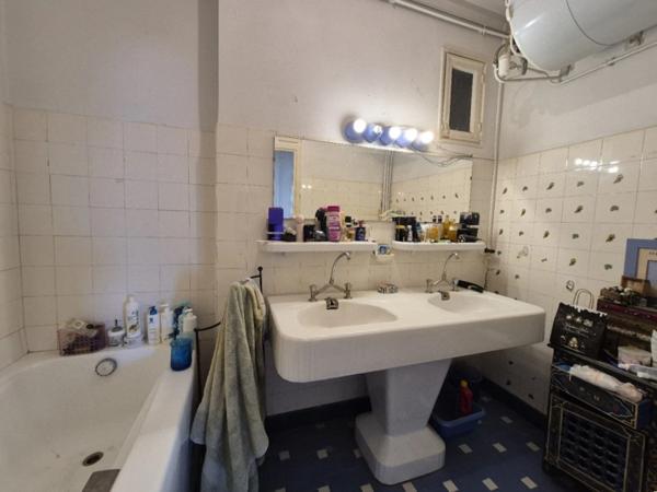 Appartement à vendre 4 pièces 118m2 - MARSEILLE 7EME ARRONDISSEMENT (13)