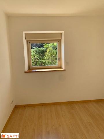 A vendre très bel appartement en duplex de 137 m2 avec terrain d'environ 1000 m2