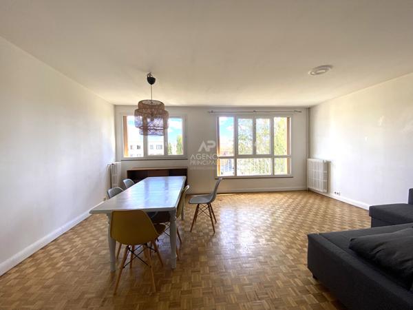 Appartement 3 pièces à louer à Nanterre - Secteur pavillonnaire, proche RER Loyer 1 750 €/mois charges comprises **  - Référence  15534