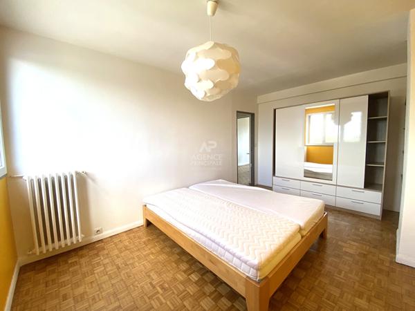 Appartement 3 pièces à louer à Nanterre - Secteur pavillonnaire, proche RER Loyer 1 750 €/mois charges comprises **  - Référence  15534