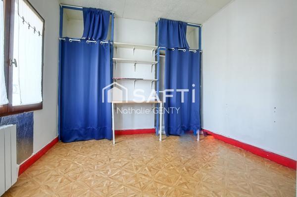 MAISON AVEC COUR/PATIO À COUDEKERQUE-BRANCHE