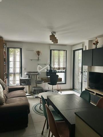 69007 LYONGARIBALDI VENTE APPARTEMENT T1 1 CHAMBRE 41 m² (POSS GARAGE EN OPTION) 250 000 €