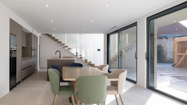 À vendre - Maison contemporaine, 7 pièces située à Truchtersheim (67370)