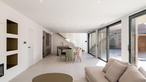 À vendre - Maison contemporaine, 7 pièces située à Truchtersheim (67370)