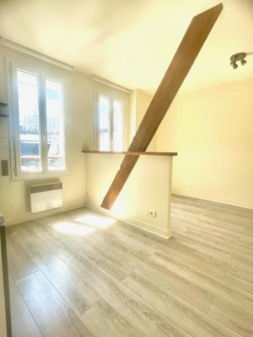 Lumineux Studio de 21m2 au 6ème étage