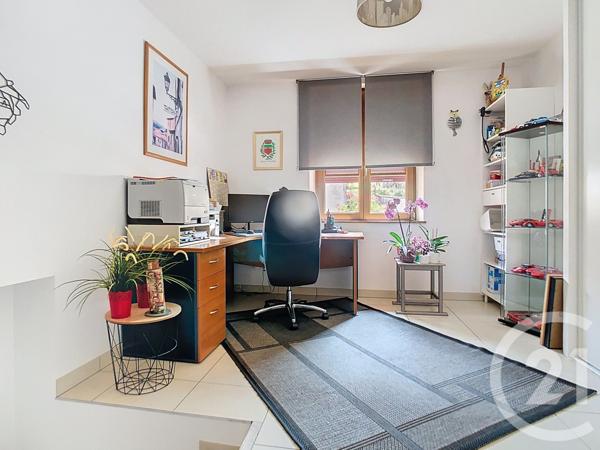 Maison à vendre  7 pièces - 218,26 m2 CHARMES - 88