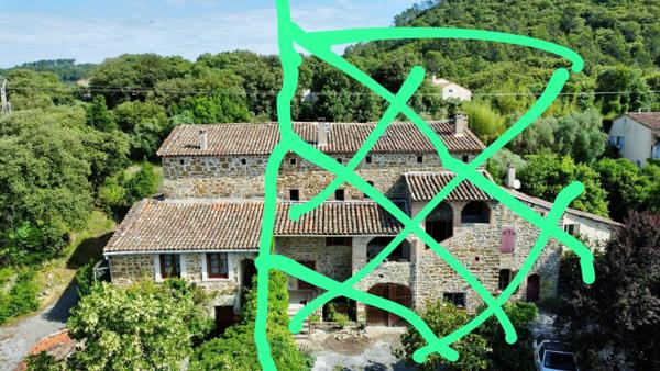 Mas en pierres mitoyen proche Anduze sur terrain constructible de 3300 m2