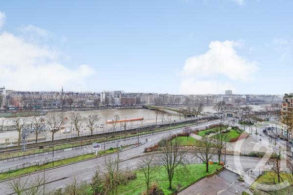 Appartement F1 à vendre  1 pièce - 30,40 m2 PARIS - 75015