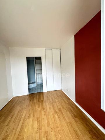 À Vendre – Bel Appartement F2 très propre avec une place de Parking – Idéal pour un jeune couple, un personne seule ou des Investisseurs