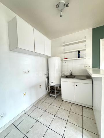 À Vendre – Bel Appartement F2 très propre avec une place de Parking – Idéal pour un jeune couple, un personne seule ou des Investisseurs