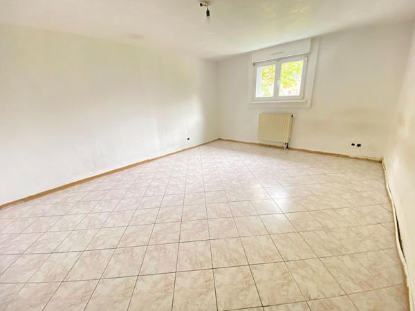Maison spacieuse à vendre à Staffelfelden - Proche gare SNCF et écoles