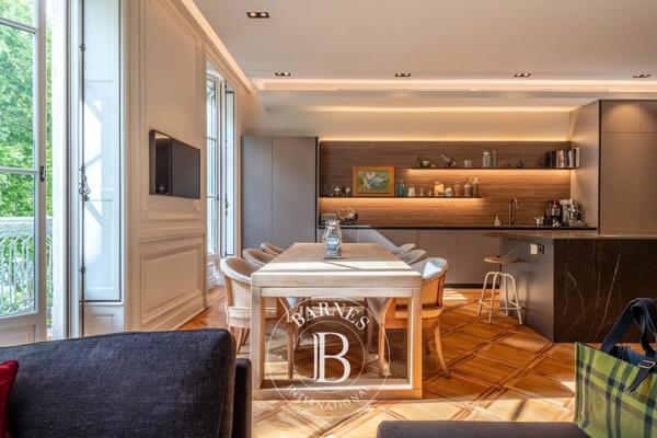 Lyon 6ème, Appartement 3 Chambres -  167 m² à vendre