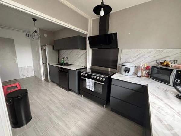 Appartement F3 à vendre  3 pièces - 66,07 m 2   AMIENS  - 80